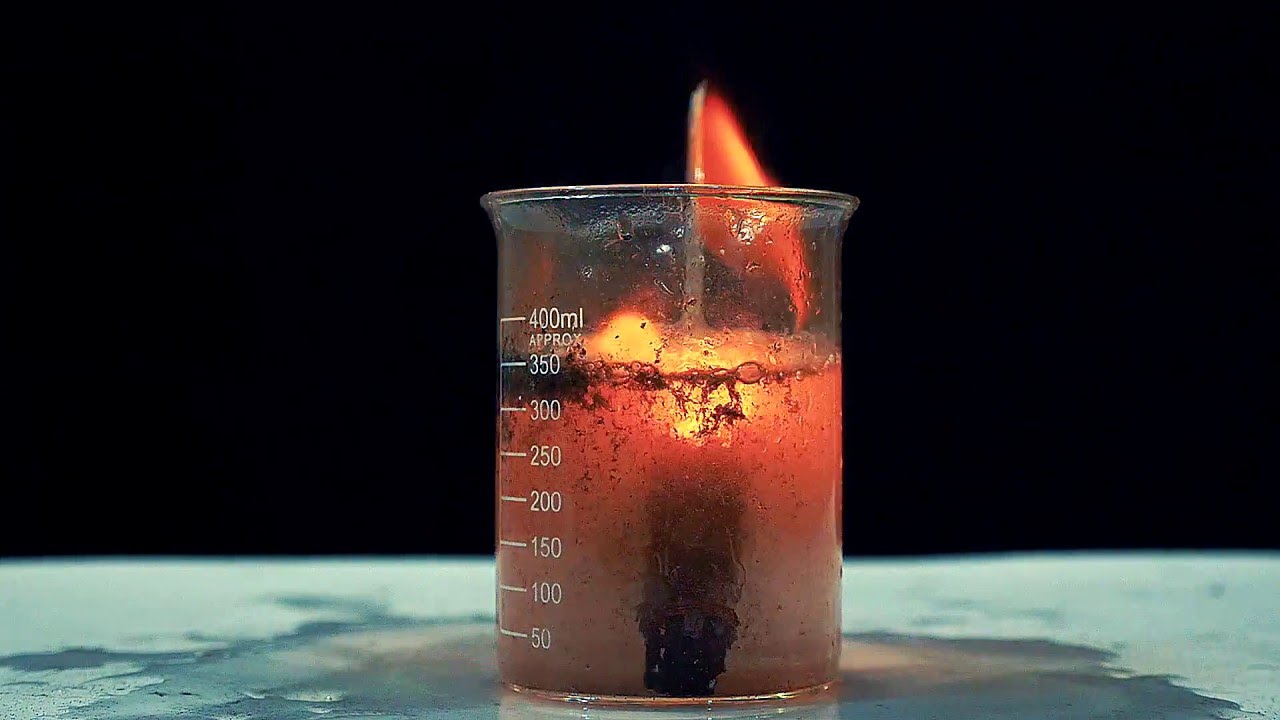 20 SPARKLES BURNING UNDER WATER lifebuoy