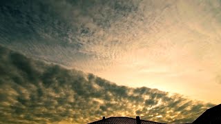 Moving Clouds Timelapse with Relaxing Music – Sky Background Video HD screenshot 1