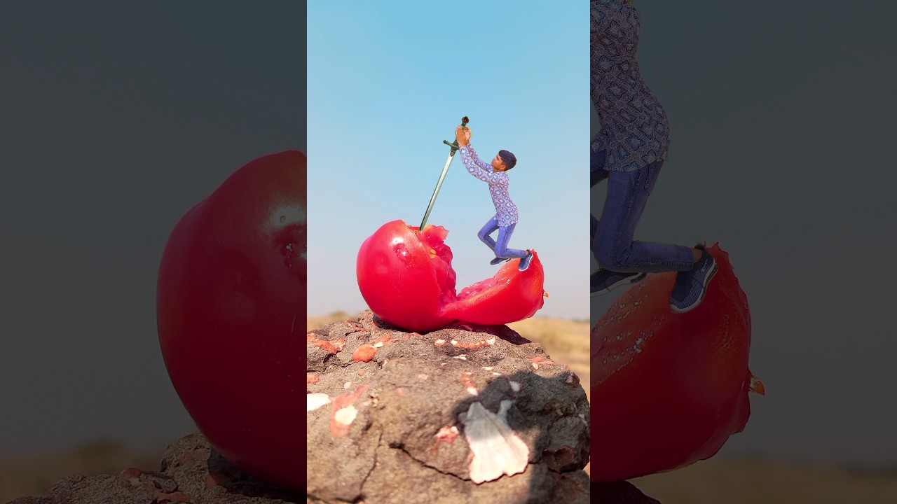 big tometo sward cutting vegetables photography 📸 