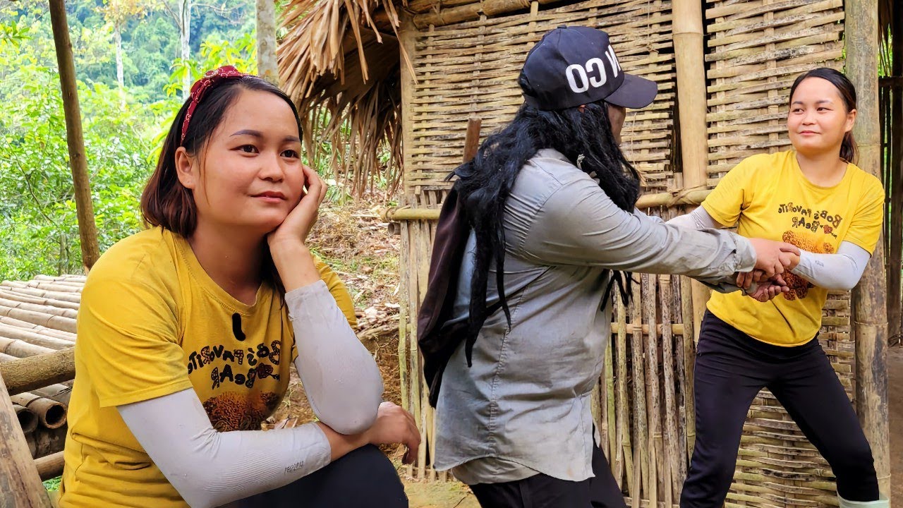 69 Days in the Jungle with Bad Guys: From the bad guy who once attacked me to my lover