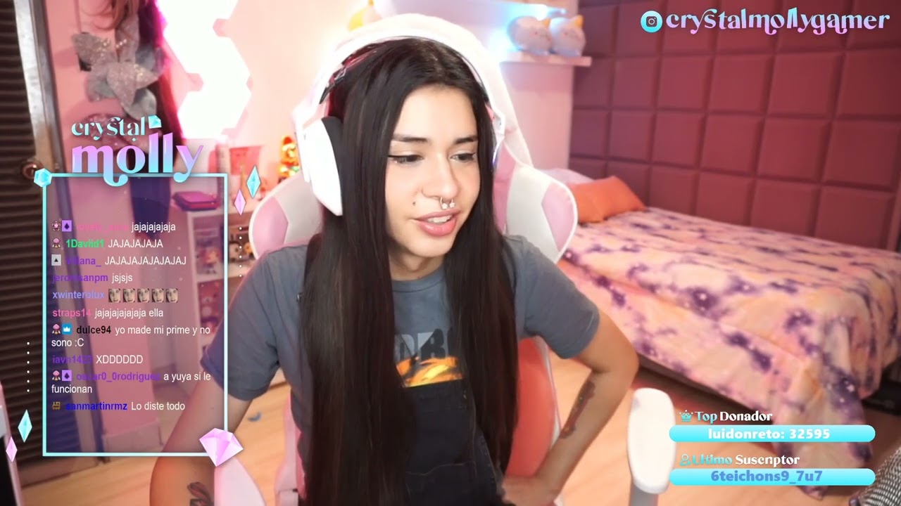 CrystalMolly Alguien Puede Donar 10 000 Bits YouTube