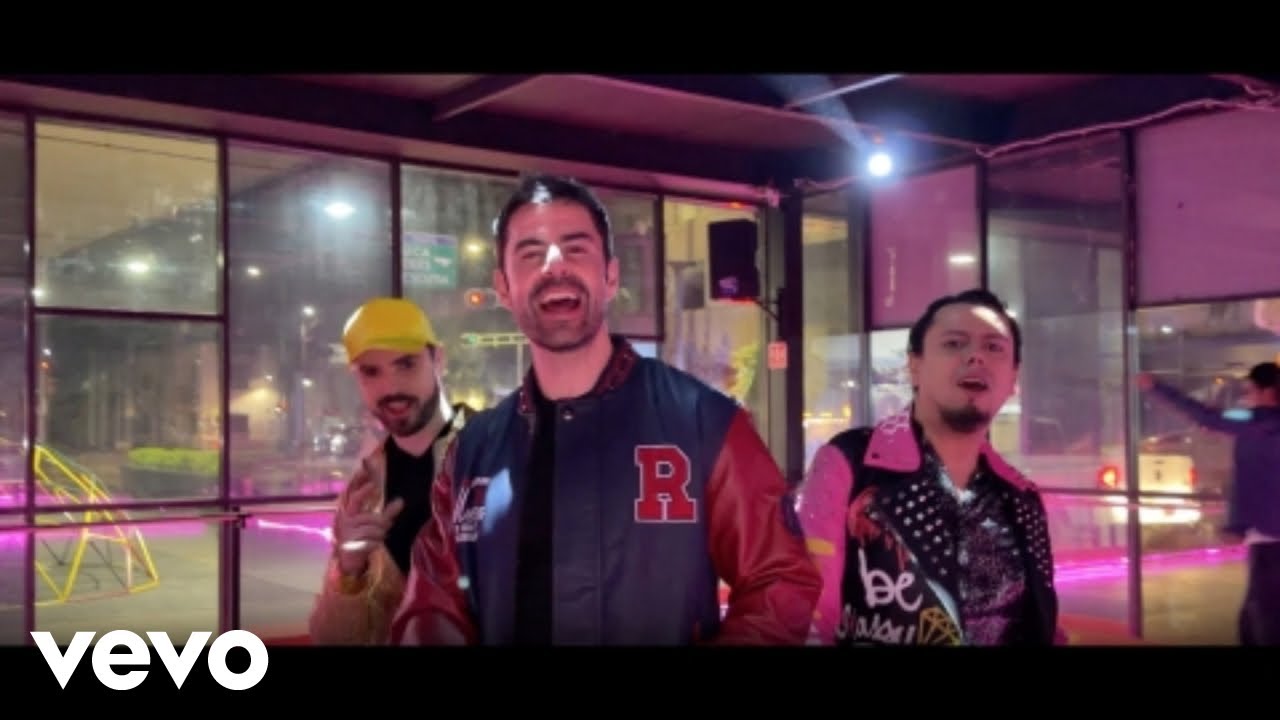 ROM Star - Me estoy enamorando (Official Video)