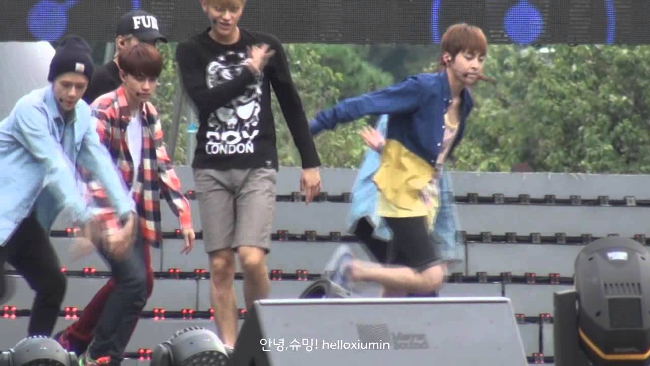 131006 강남한류페스티벌 으르렁(Growl) rehearsal xiumin ver.