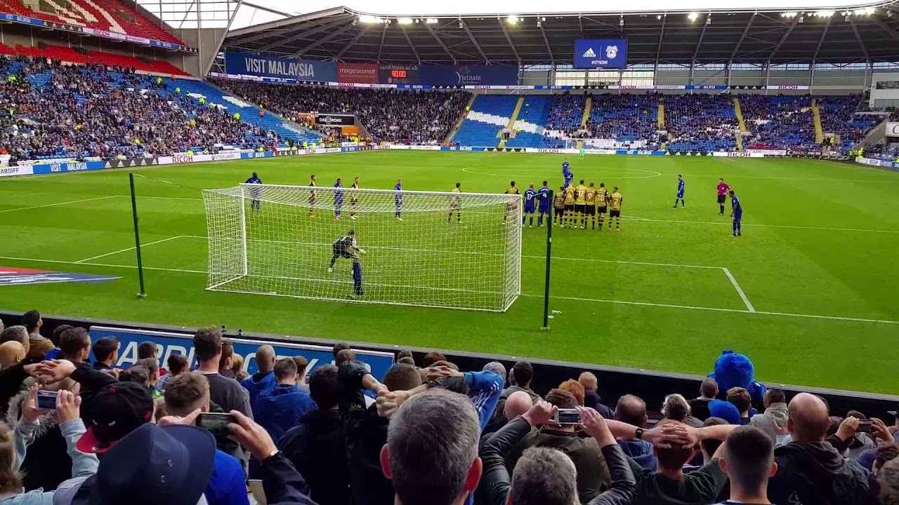 Bamba scores in 94th minute for Cardiff City
