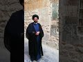 سيد محسن الحيدري عند قبر معاوية بن اكله الأكباد في الشام القديمة
