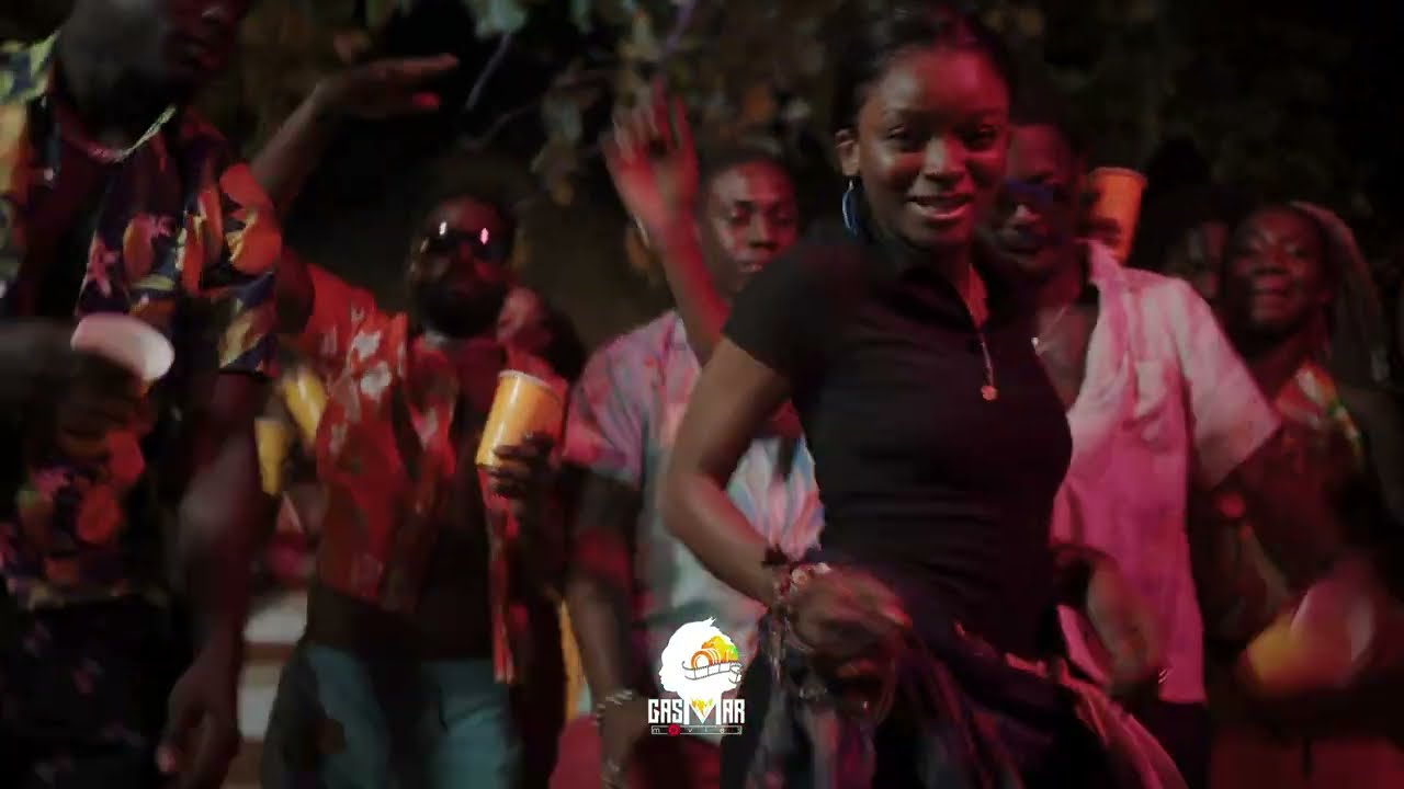 FETTY NDOSS FEAT CREOL - LAISSEZ~MOI