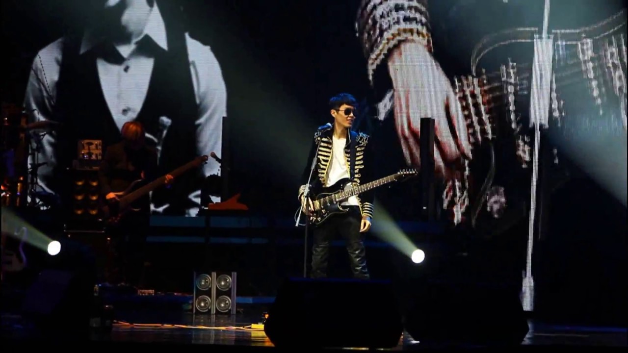 《Can You Feel The Music》【方大同Lights Up世界巡迴演唱會- 香港站】20131130 20131202