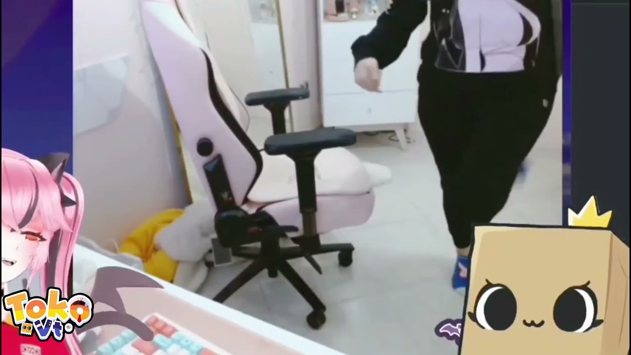 @Toko! Toko ve sus cosplay de hace tiempo