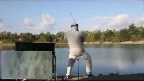 Choáng cảnh dân chơi Mỹ dùng iPhone 7 để...câu cá !