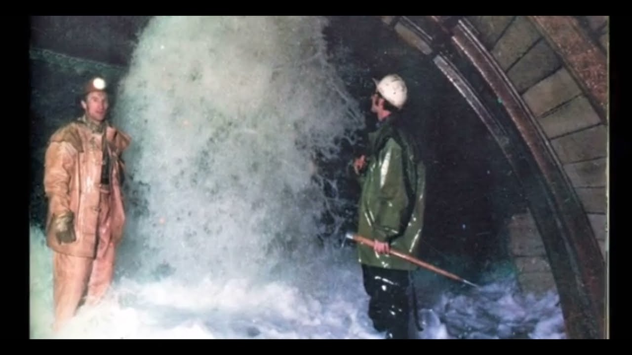 OLKUSZ i WODA Historia Katastrofy 2021 PODWODNICA BOLESŁAW 1260 Zapadlisk w rejonie Olkusz Trzebinia