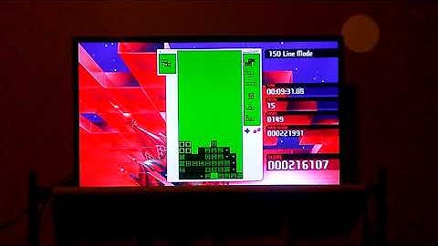 final 20 seconds of a 9:35.95 Tetris 99 Marathon Mode 150 Lines
