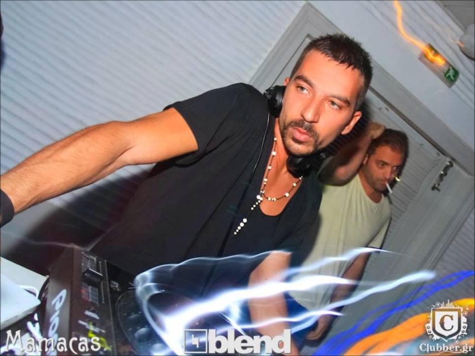 Manolaco @ Mamacas Bar, Athens [Live set]