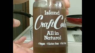アイランド クラフトコーラ　ソーダ編。 沖縄縄物産 真南風 (埼玉県 川越市 ）より