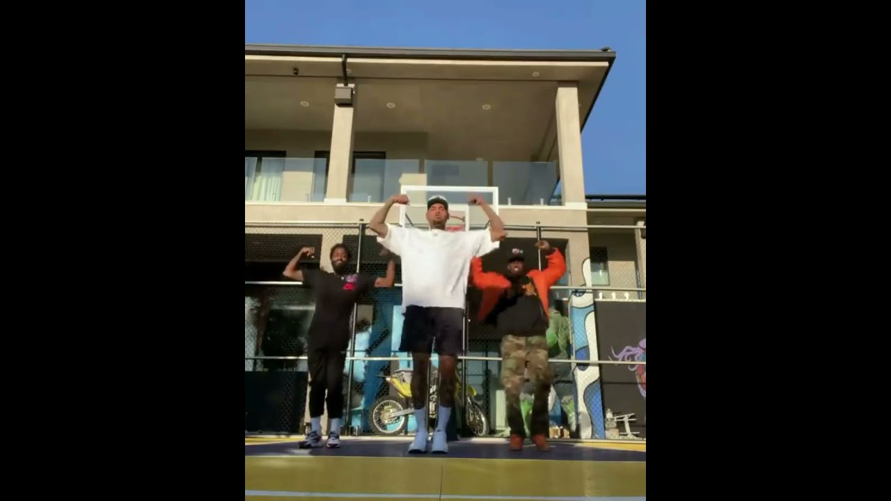 Chris brown Did Ski challenge | Young Thug & Gunna Ski