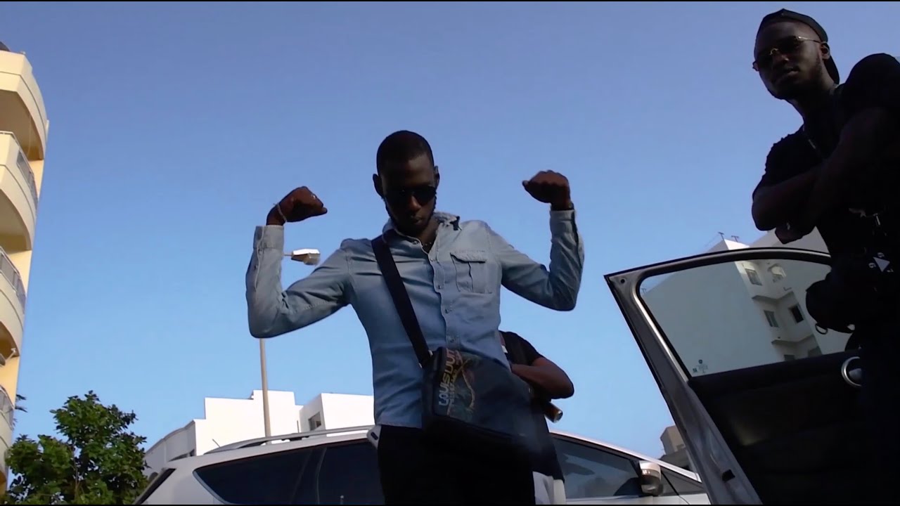 Kaki Santana 667 - Makin cash