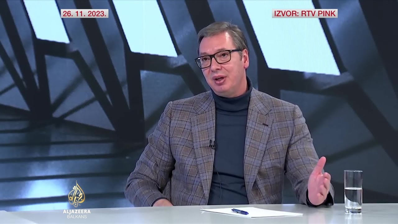 فوتشيتش يُهدي طلاب المدارس الثانوية هدية: 85 يورو قبل سبعة أيام من الانتخابات