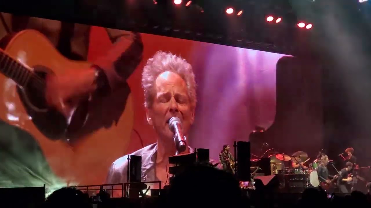 The Killers Lindsey Buckingham Los Angeles Go Your Own Way and Mr. Brightside August 27 2022