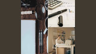 Spectacular Ambience for Empty Workspaces