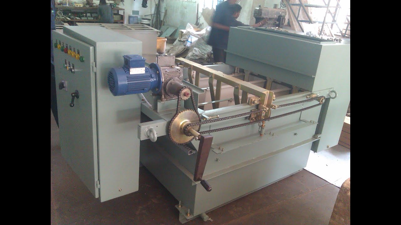 Motorised Conventional type Liquid Resistance Starter to start the slipring induction motor