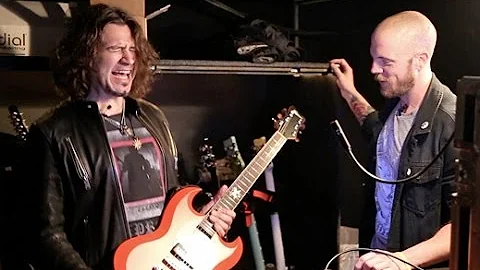 Rig Rundown - Bon Jovi's John Shanks, Phil X, and ...