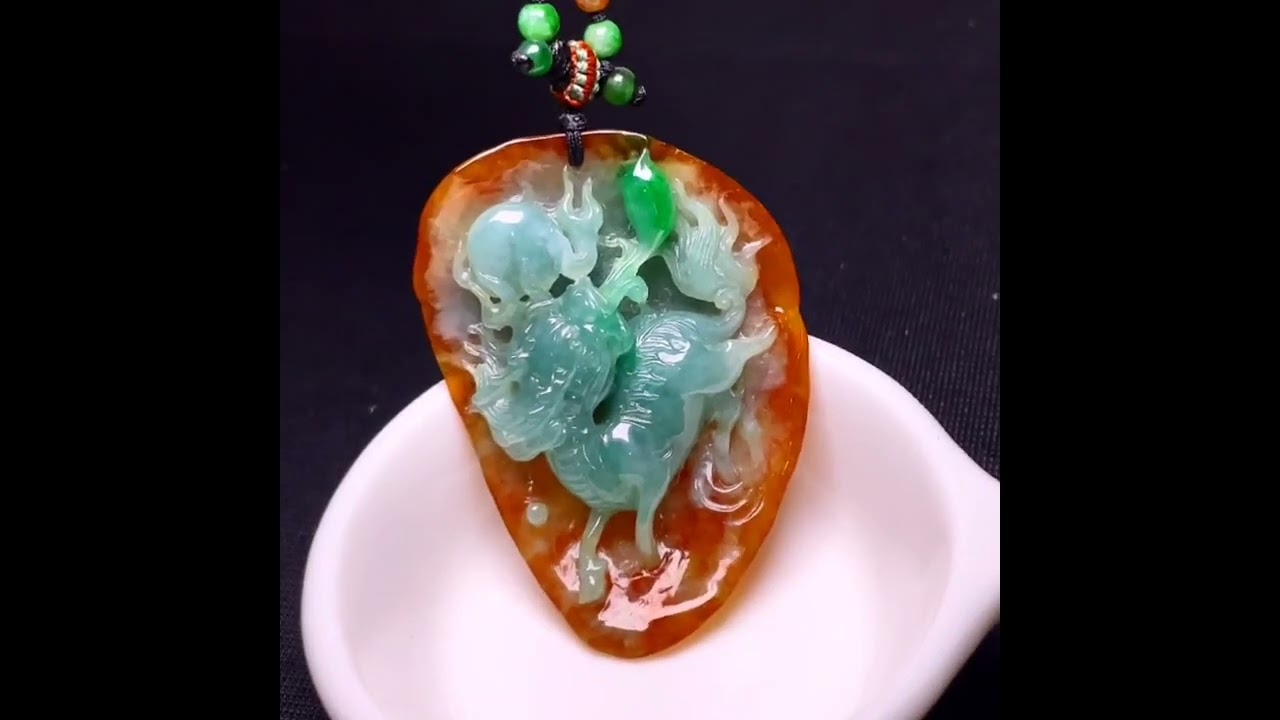 1015438 翡翠麒麟牌吊墜