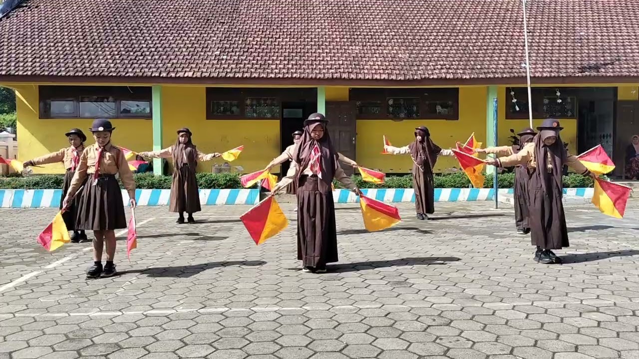Dance semaphore UPTD SPF SDN KUPANG 2 Regu matahari ☀️