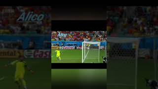 Topa Kafa Öyle Degil Böyle Atılır