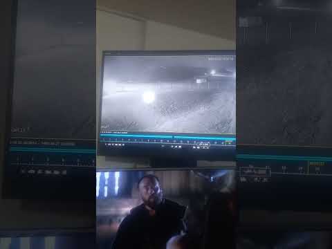 پورتال و ورود موجود غیر ارگانیک جن با سرعت پایین بیبنید Portal And Elf Entrance 