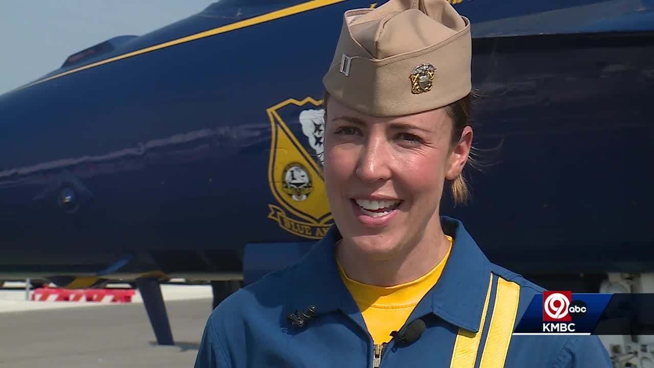 Meet the first female fighter pilot on Blue Angels Demonstration Team 
