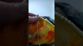 HOW TO separate stitches for hands on sweater #raglan #knitting #yarn #howto