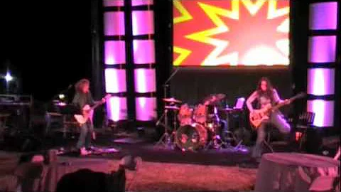 Jill Towers and Anita Drink - The Bottom (live)