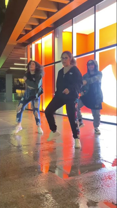 BOTA A MÃO NO CHÃO - Broop'Z, Kekeh Menegatti e Anjells (TikTok)