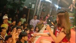 Download lagu Rindu hatiku rindu vocal Rida. Ok bos band