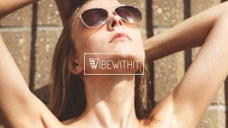 Fools Gold - Im In Love (Poolside Remix)