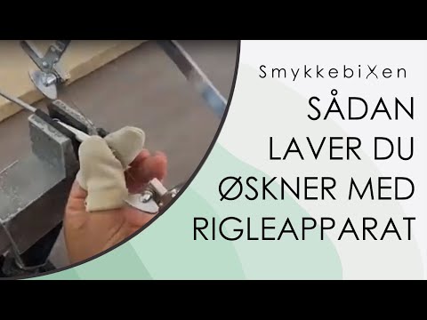 Video: Kan jeg sætte et sølvvedhæng på en guldkæde?