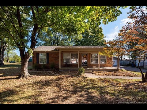 1304 Celesta Way, Sellersburg, IN home video tour
