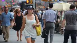 Study proves what we knew, walking and texting makes you slower and irritating