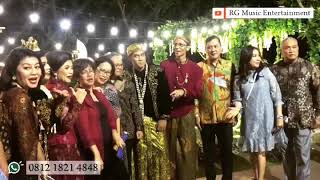 Roweina Umboh With Rg Music Entertainment