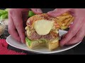ハンバーガーのバンズの中に何が入っているか、見ないと信じられるはずない！