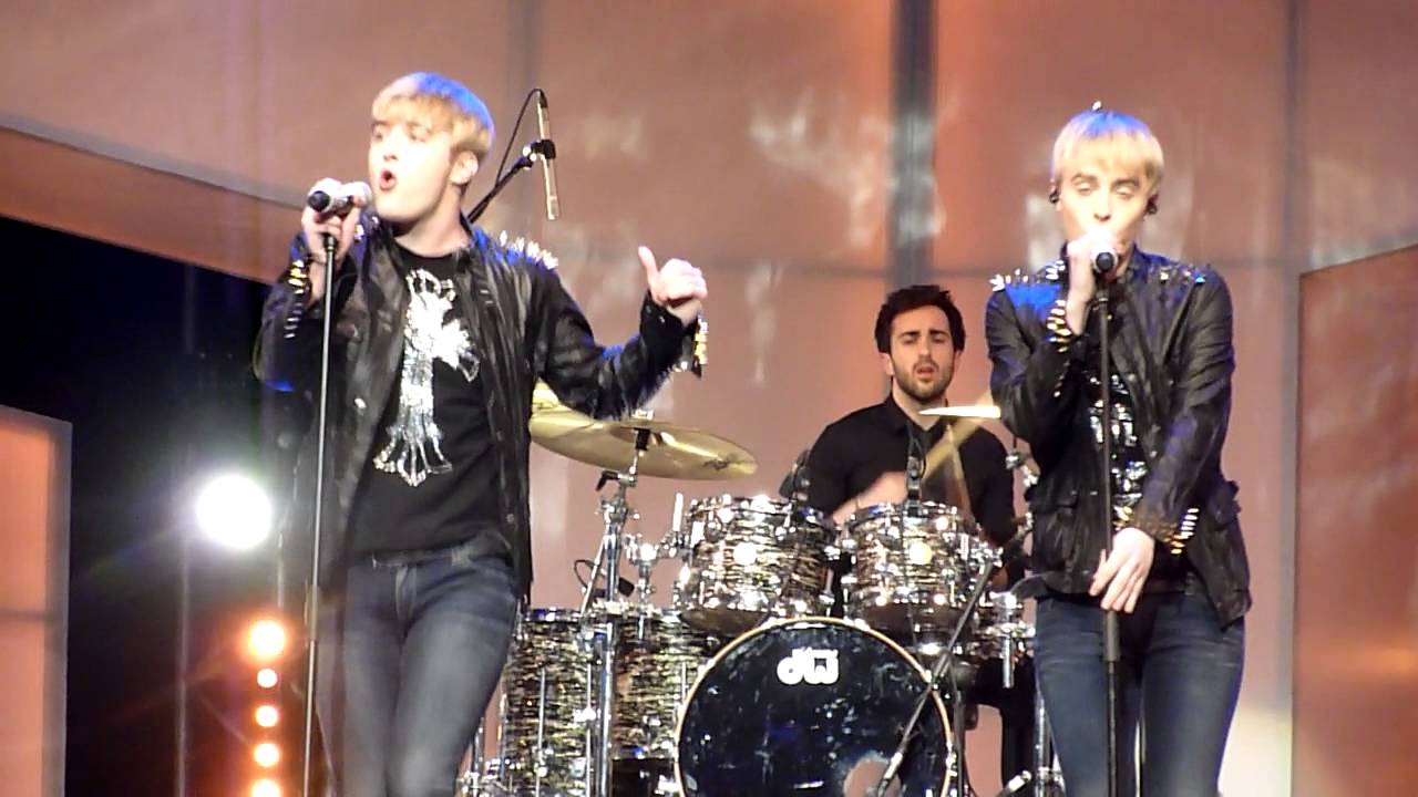 **FREE SPIRIT** - JEDWARD - Cheerios Childline Concert 30/11/14