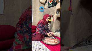 “Beautiful Two-Tone Beet Bread”🥐#rurallife #recipe #cooking #shorts #trending #food