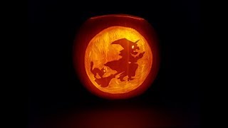 Pumpkin Carving 2017 - Witch broom cat against the Moon Timelapse