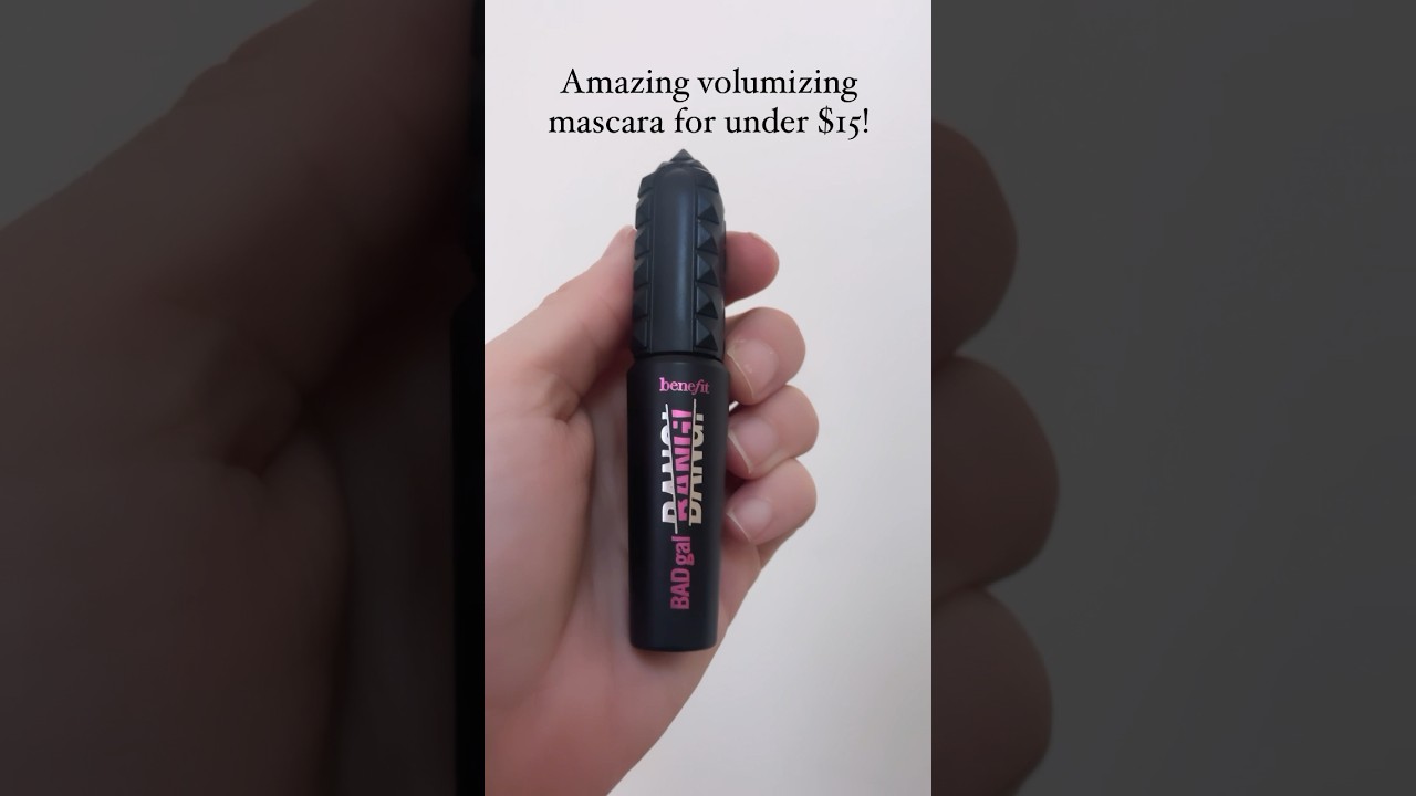 Amazing volumizing mascara 