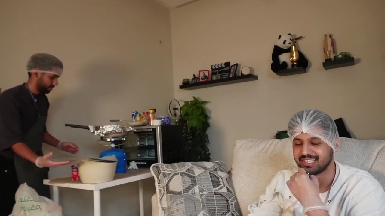 بث وليد قشران 2  تقيمه للاكل