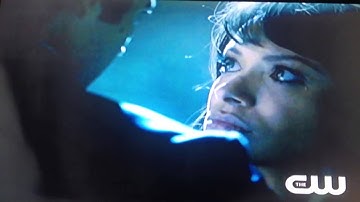 The Vampire Diaries 4x19 Pictures of You: Silas impersonates Jeremy when dancing with Bonnie