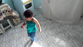 Ana Laura Dancando Funk