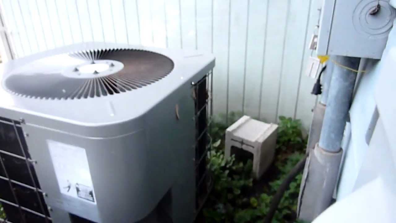 downstairs-comfortmaker-air-conditioner-starting-up-youtube