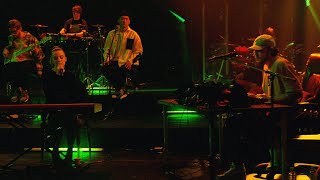 Gruppa Skryptonite - Жизнь не любит (feat. TAYÖKA) [Live]