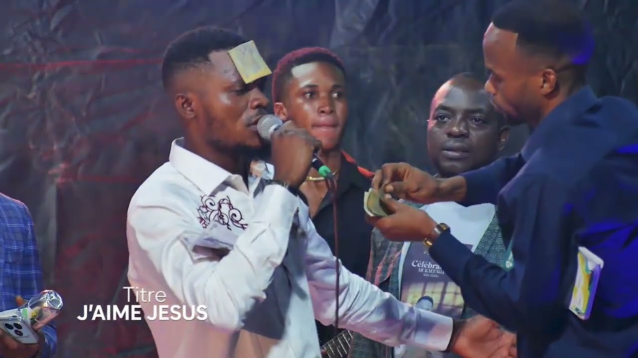 JÉSUS JE T'AIME, touby Ntumba fait jouir le trône du Rois de Rois Jésus Christ,