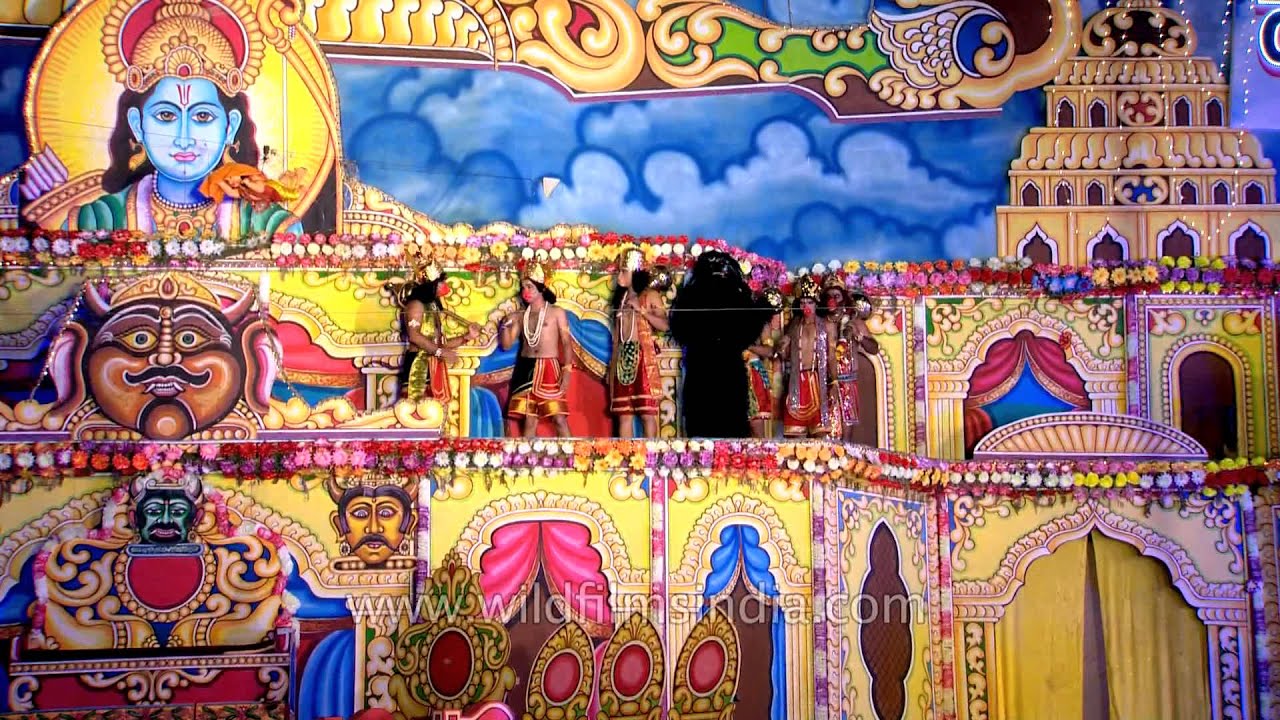 The group assembles: Ramlila in Delhi - YouTube